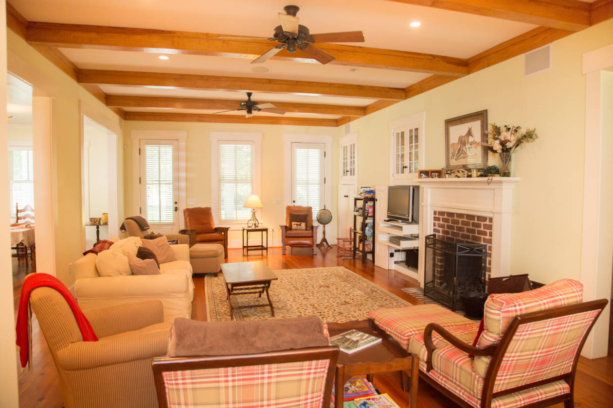 Historic Ardmore Farms private, extremely diverse property 352