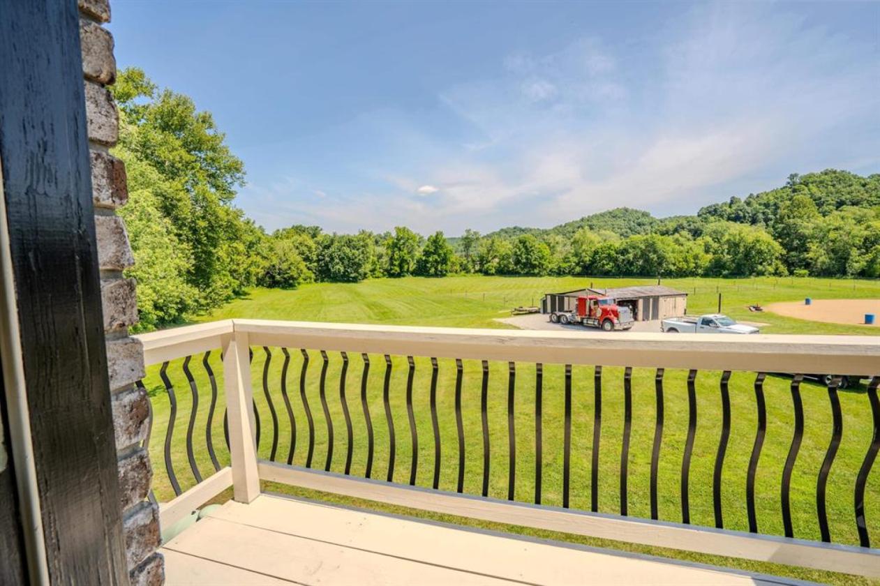 Eastern Ky Horse Farm - photo 5