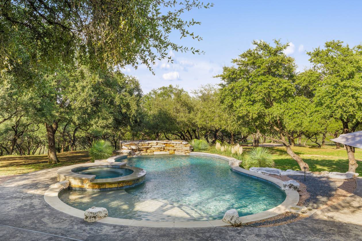 Luxury Texas Hill Country Equestrian Estate - photo 27