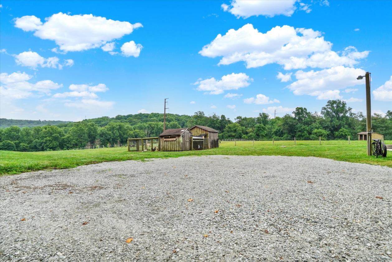 Luxury Equestrian estate on 25+ Acres - photo 14