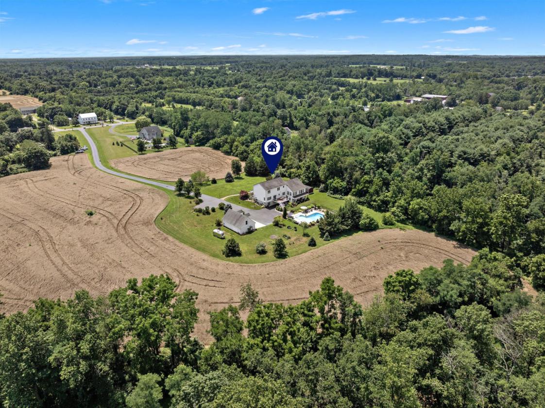 Extraordinary Cream Ridge Homestead on 8+ acres - photo 2