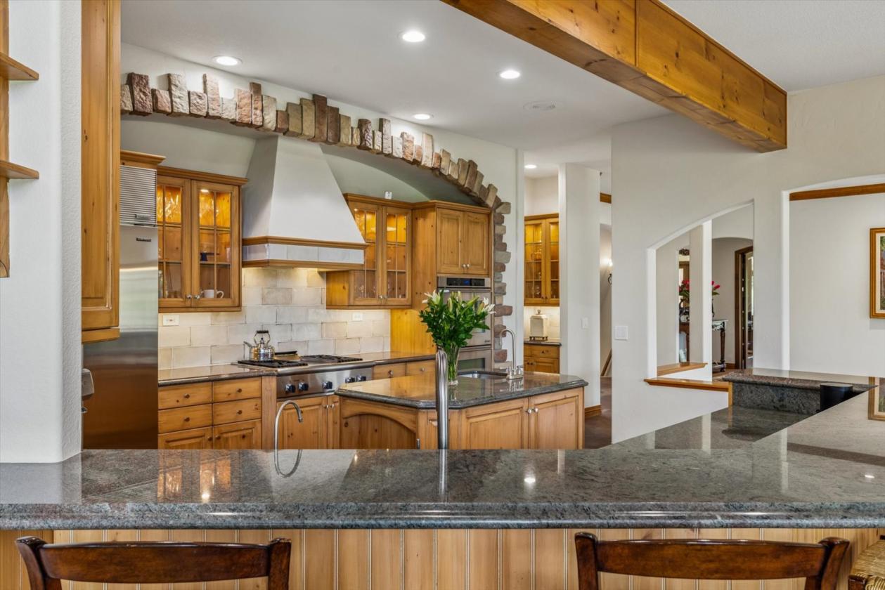 Zoned for horses on 5.13 Acres - photo 12