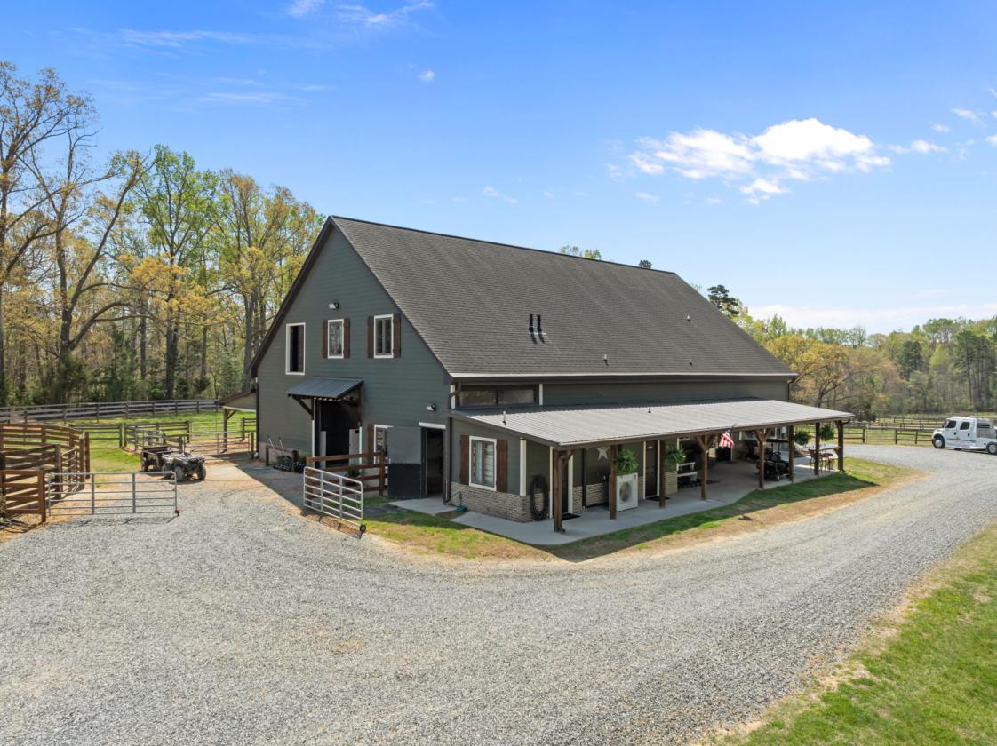 OPEN HOUSE Sat 08/01 from 11 to 4 Equestrian Ctr - photo 1