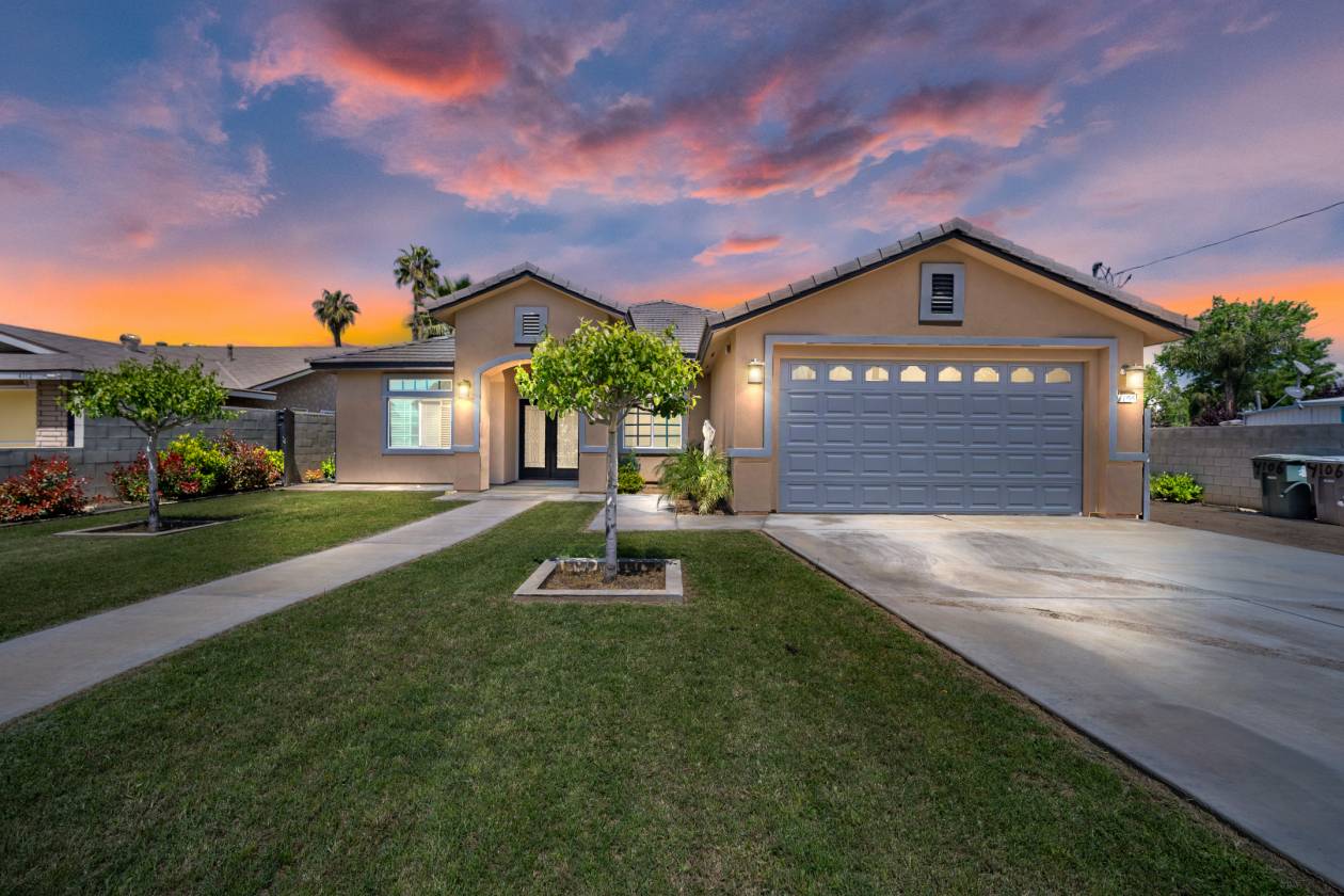Horse Property for sale.
