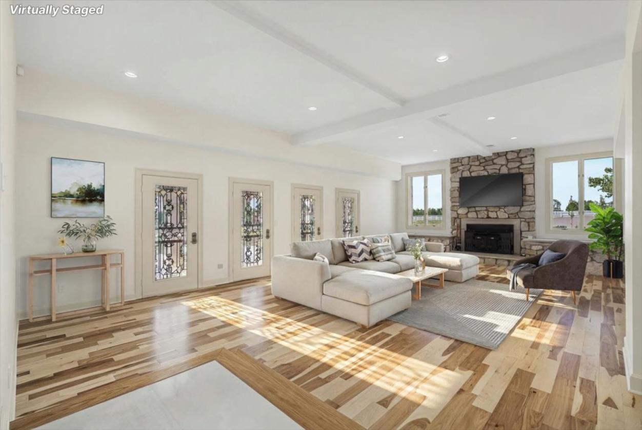 Iconic luxury remodeled estate with 66 acres! - photo 5