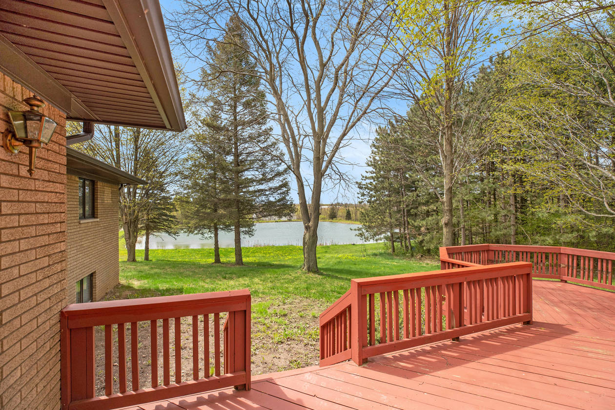 Horse farm for sale Plymouth, Washtenaw County, Michigan