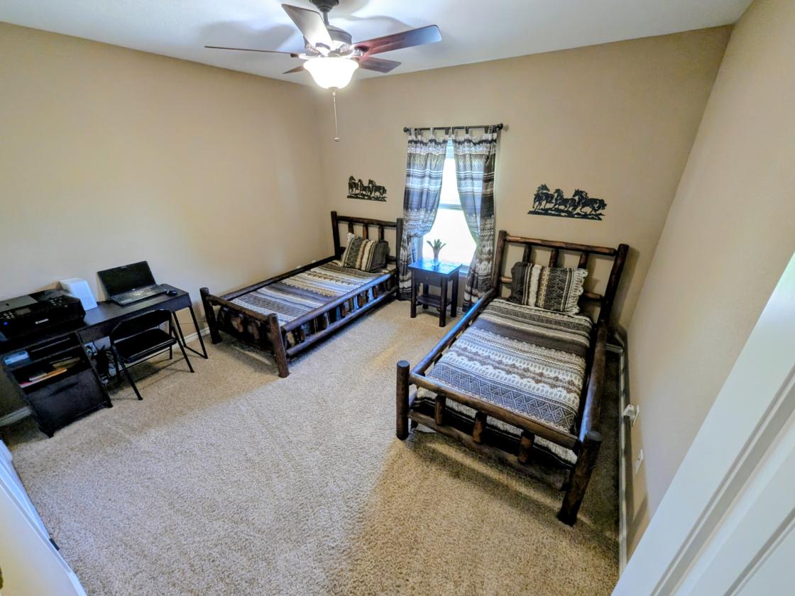 PERFECT FOR HORSE TRAINERS & HOBBY HORSE RANCH - photo 24