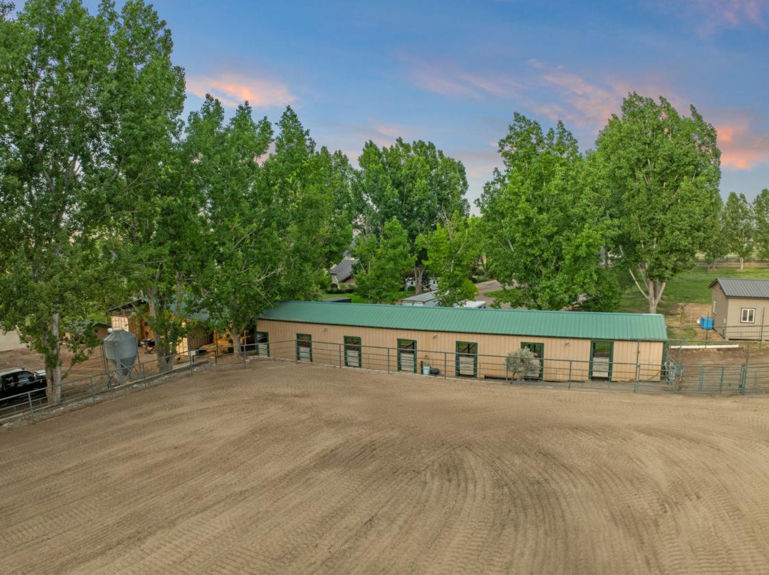 Legacy Equestrian Property with Jaw Dropping Views - photo 29