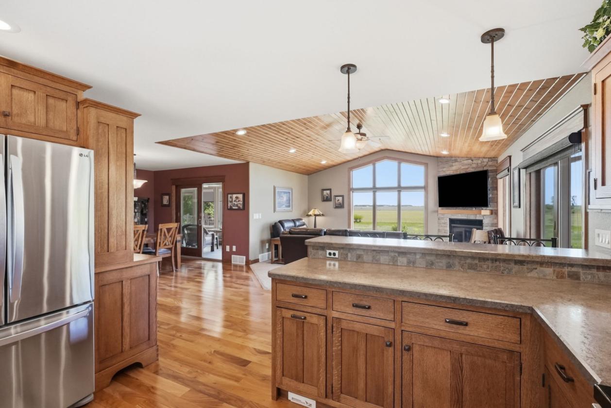 Stunning Views! Opportunities! Flexible Options! - photo 13