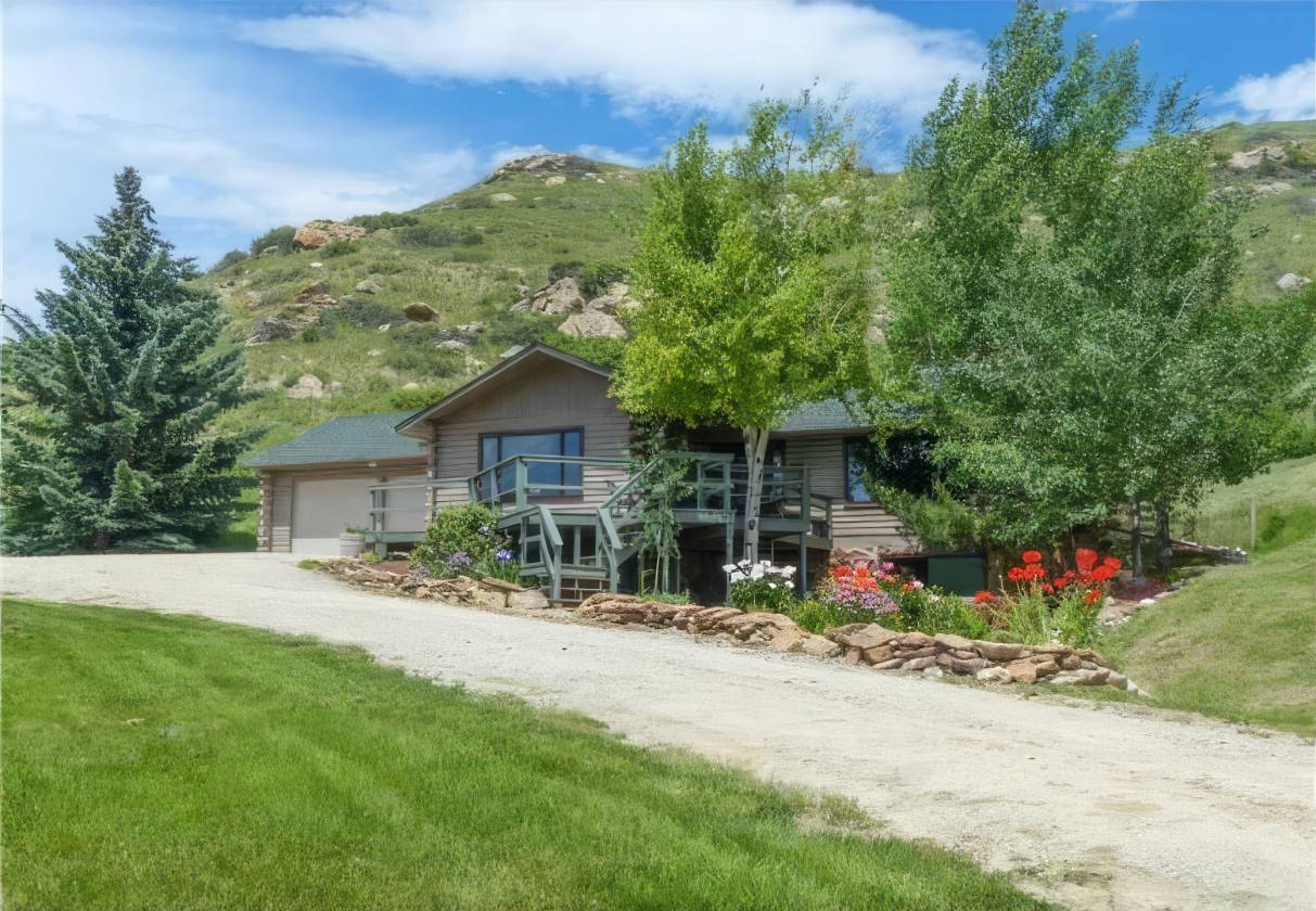 Horse Property for sale.