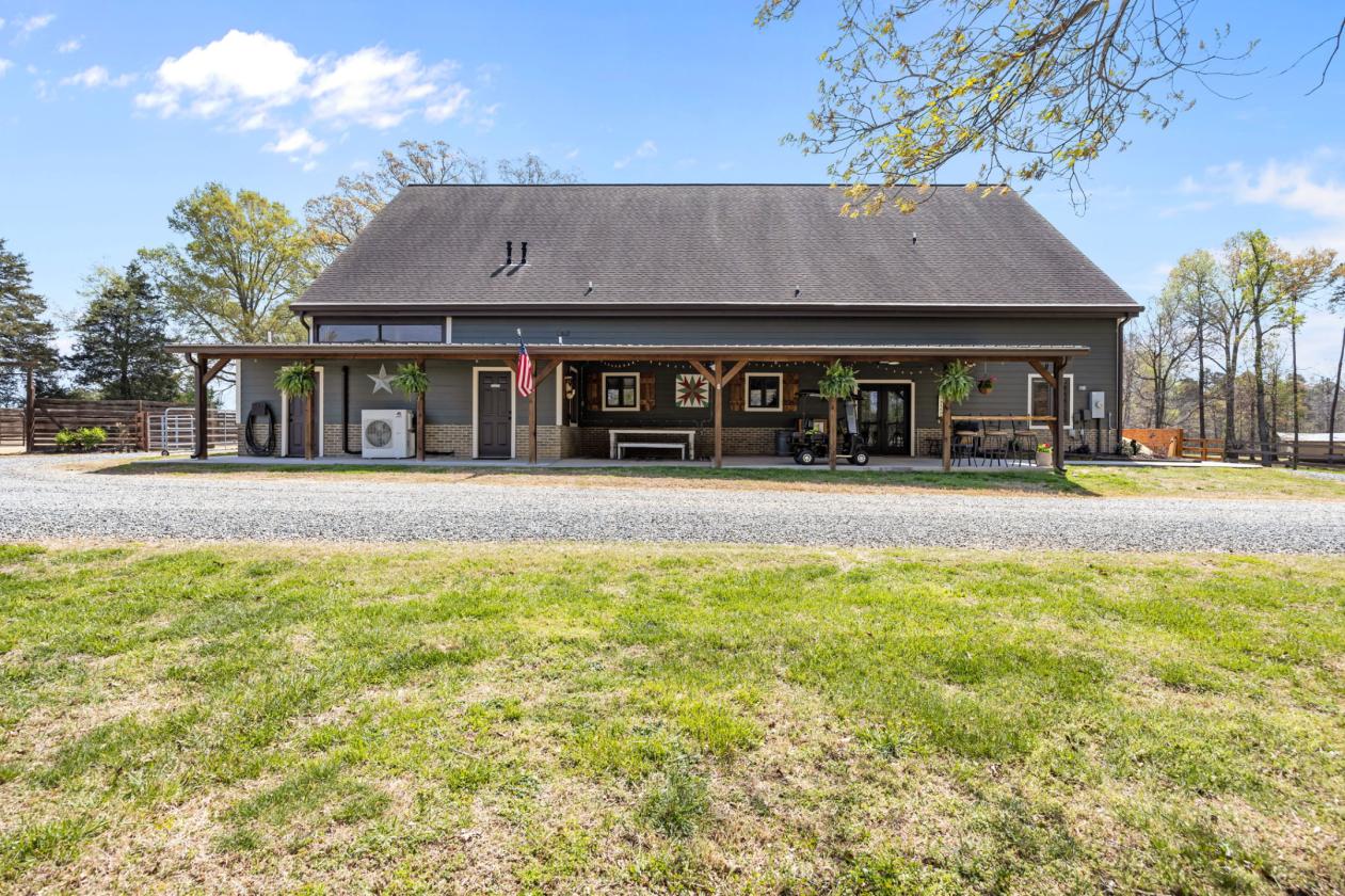 OPEN HOUSE Sat 08/01 from 11 to 4 Equestrian Ctr - photo 5
