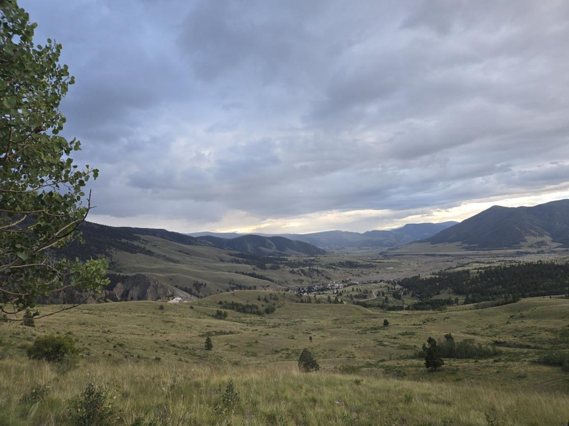 Spectacular Lot on 3.61 acres - photo 9