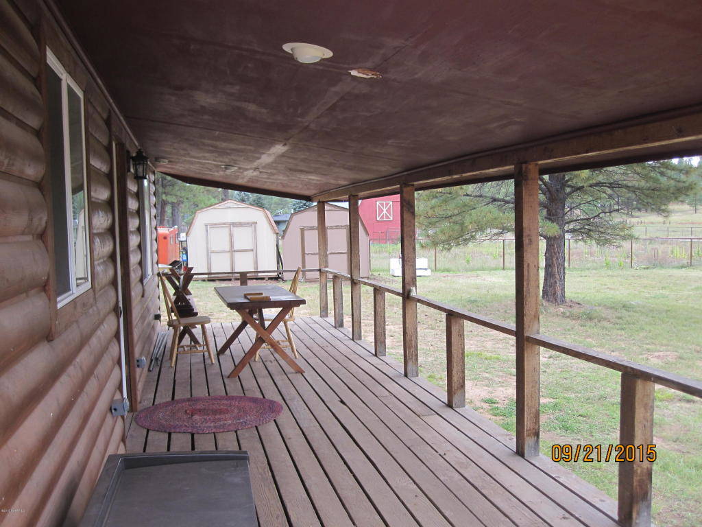 Borders National Forest with Guest House in Elk Park Meadows