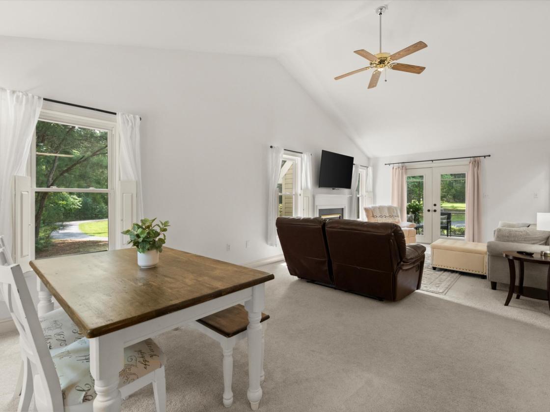 Turnkey 11.5-Acre Horse Farm - photo 24