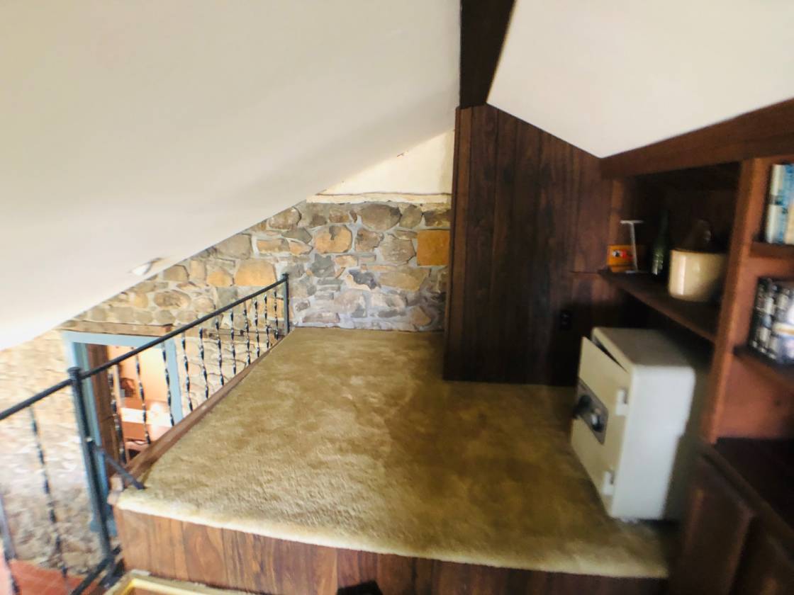 17 Acres Bucks County PA with Stone Farmhouse, Guest... Quakertown, Bucks County