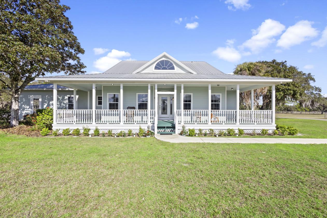 Beautiful 80 Acre Horse and Cattle Ranch - photo 1