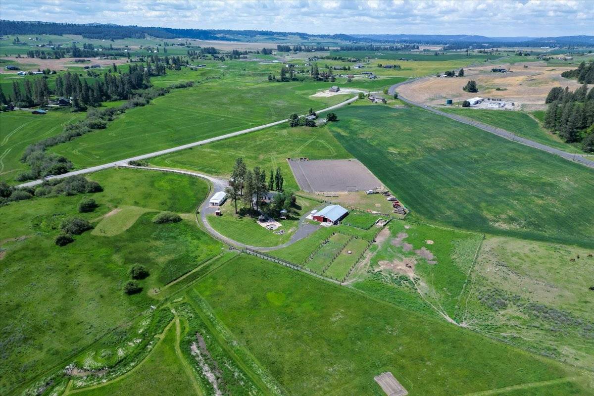 Horse Property for sale.