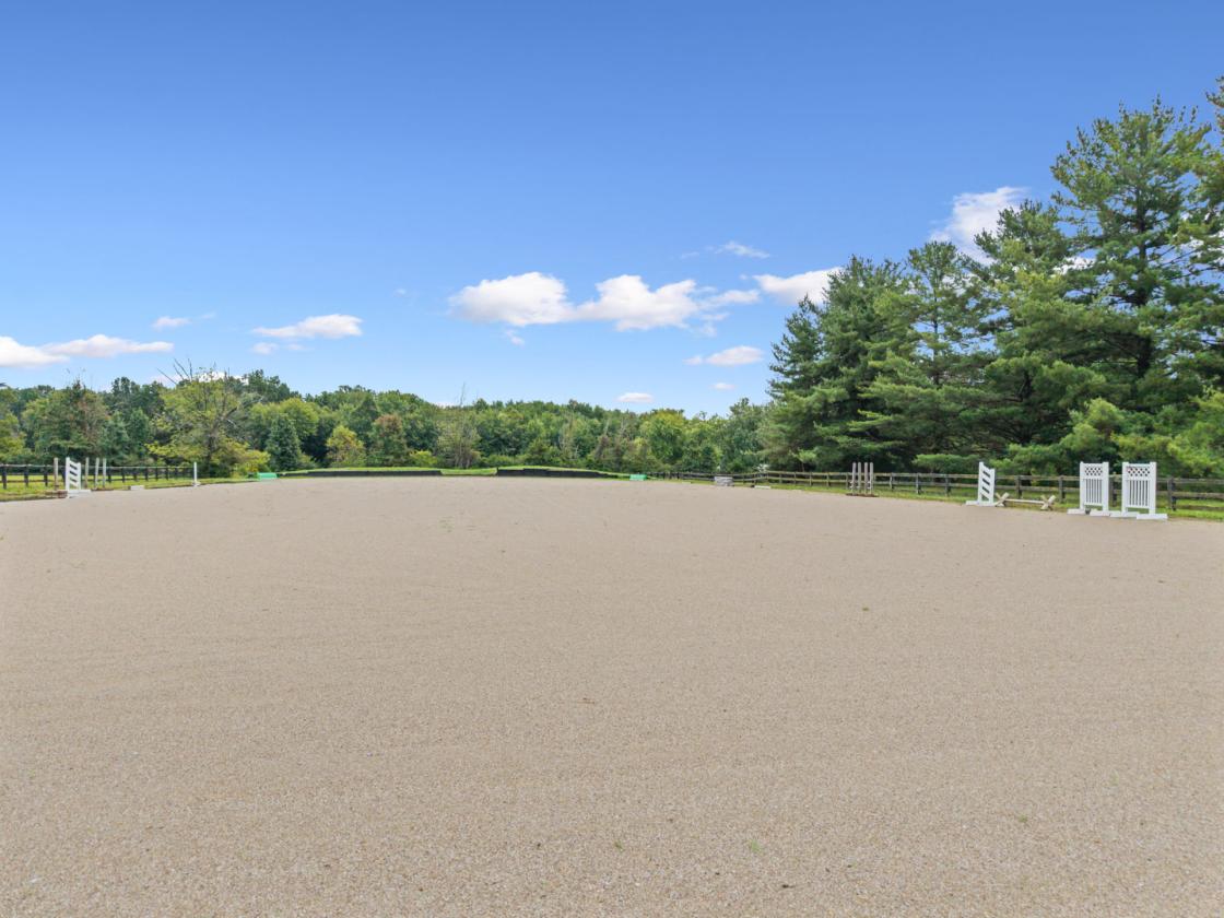 Cape Cod + 15 Acres + 18 Stalls + Indr + 2 Outdr - photo 15