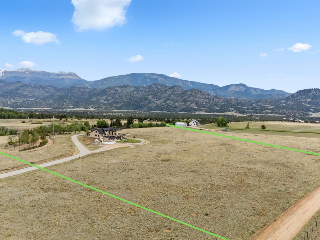 Horse Property for sale.