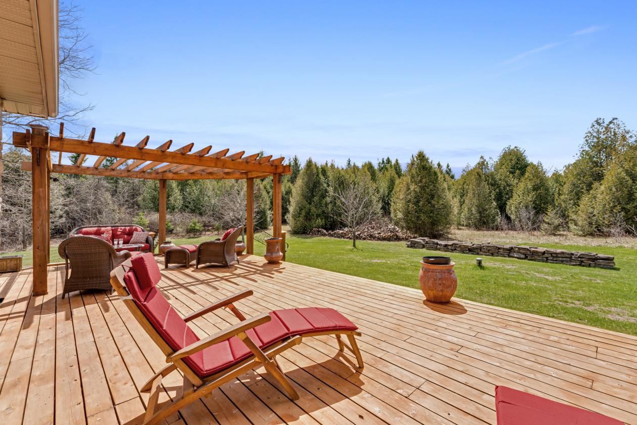 LUXURIOUS 195 ACRE EQUESTRIAN ESTATE - photo 26