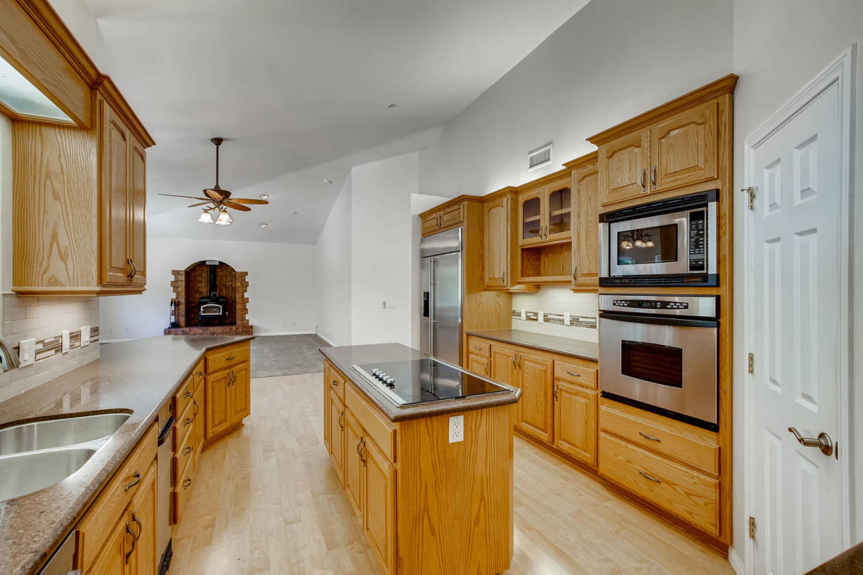 CUSTOM HOME 5.84 ACRES HORSE PROPERTY VALLEY CENTER CA Valley Center