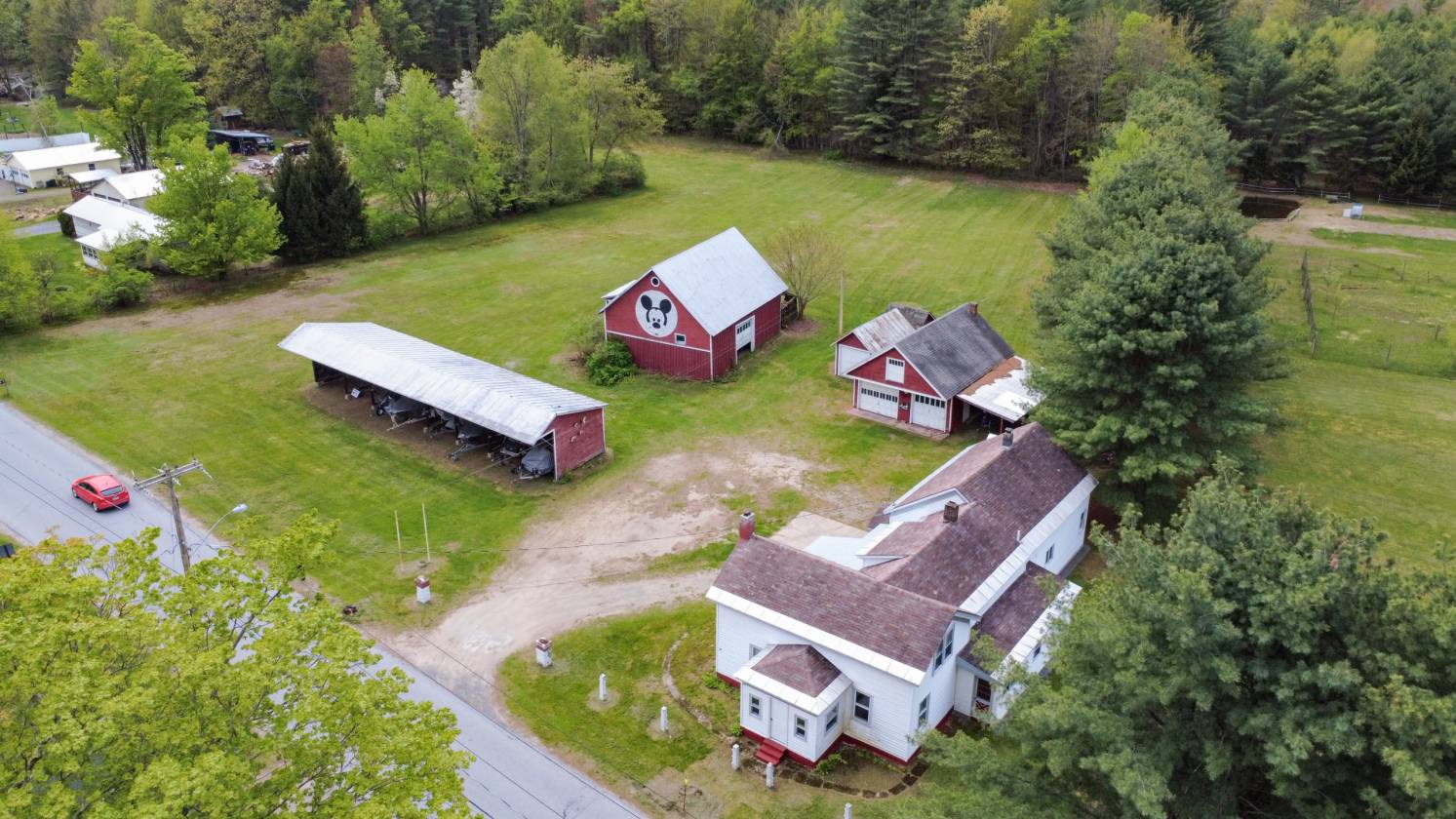 Horse Property for sale.