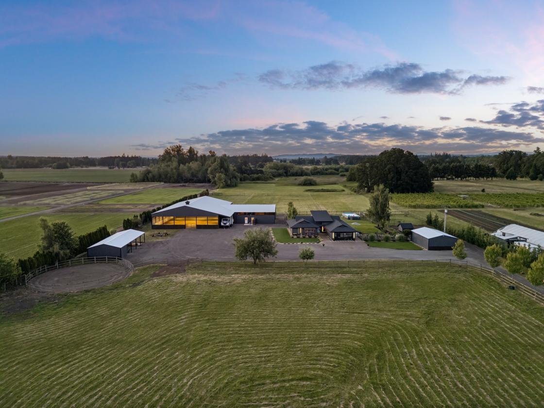Modern Country Living Meets Equestrian Excellence - photo 5
