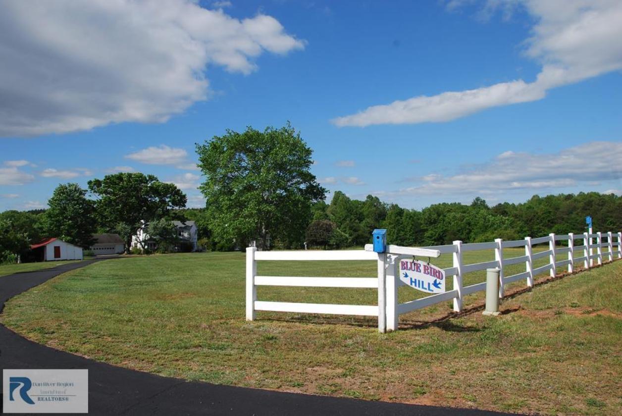 Blue Bird Hill - Turnkey Endless Possibilities - photo 1