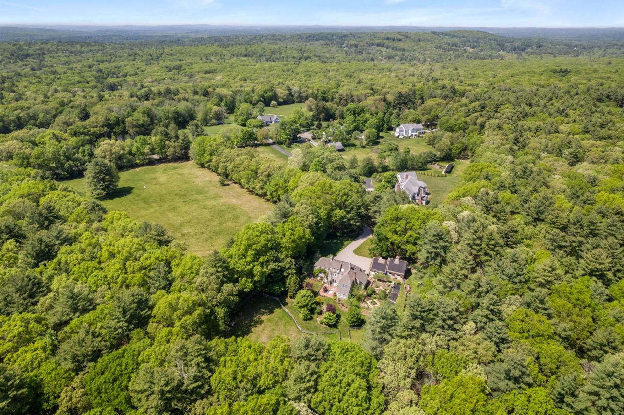 Meticulously Maintained 8 Ac Horse Farm on Trails - photo 14