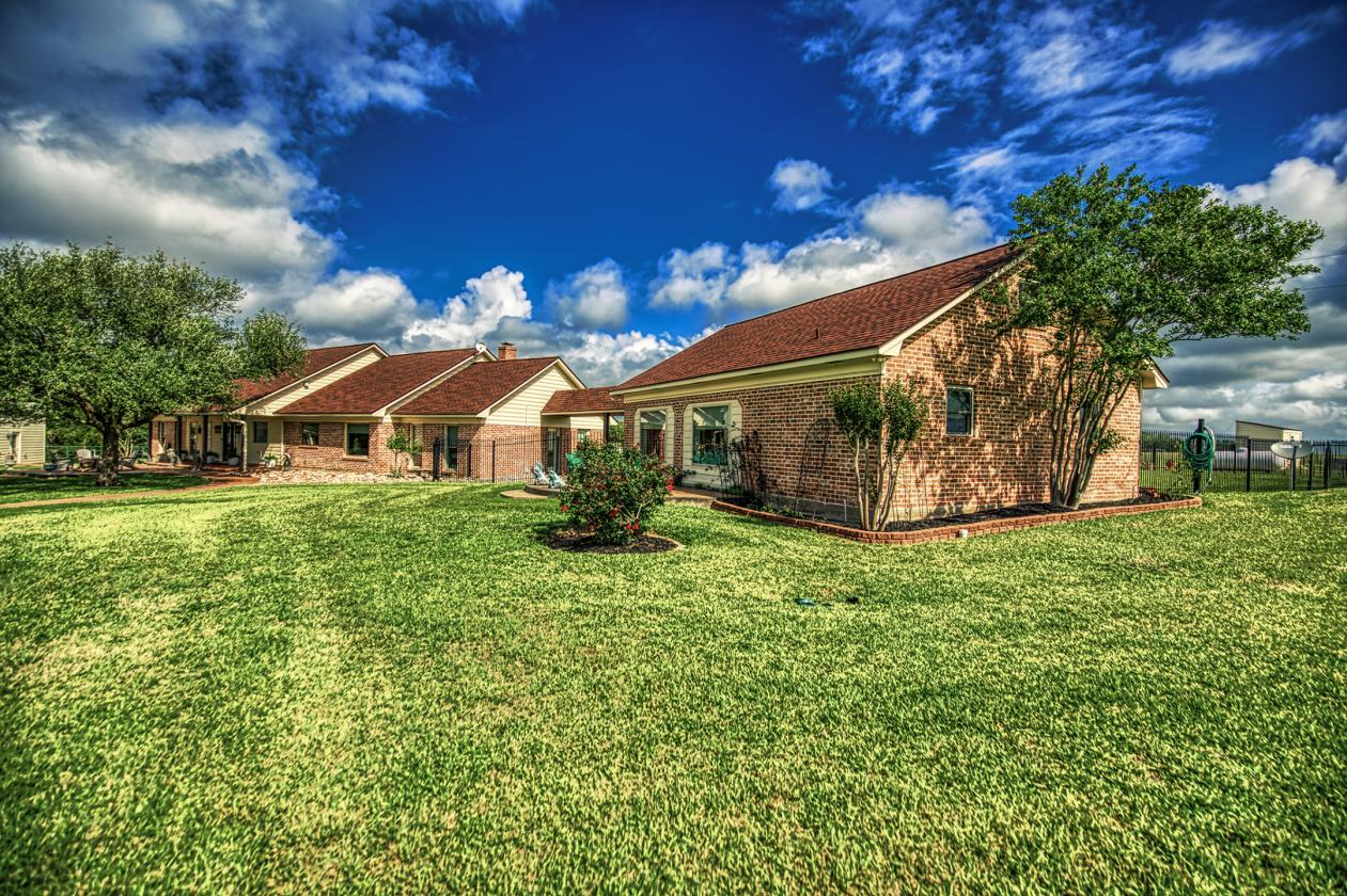 119-Acre Ranch with Multiple Living Quarters - photo 19