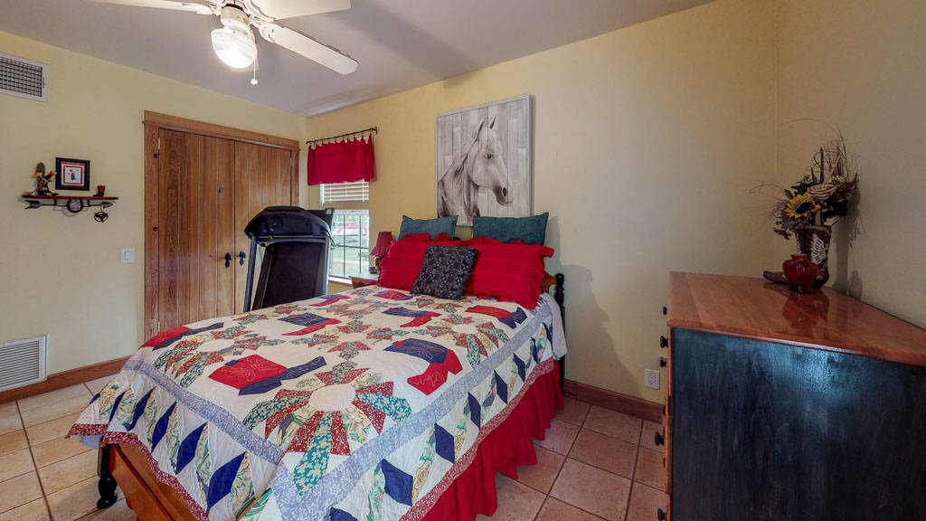 5 Acres Home/Barn Englewood Farm Acres Englewood, Sarasota County