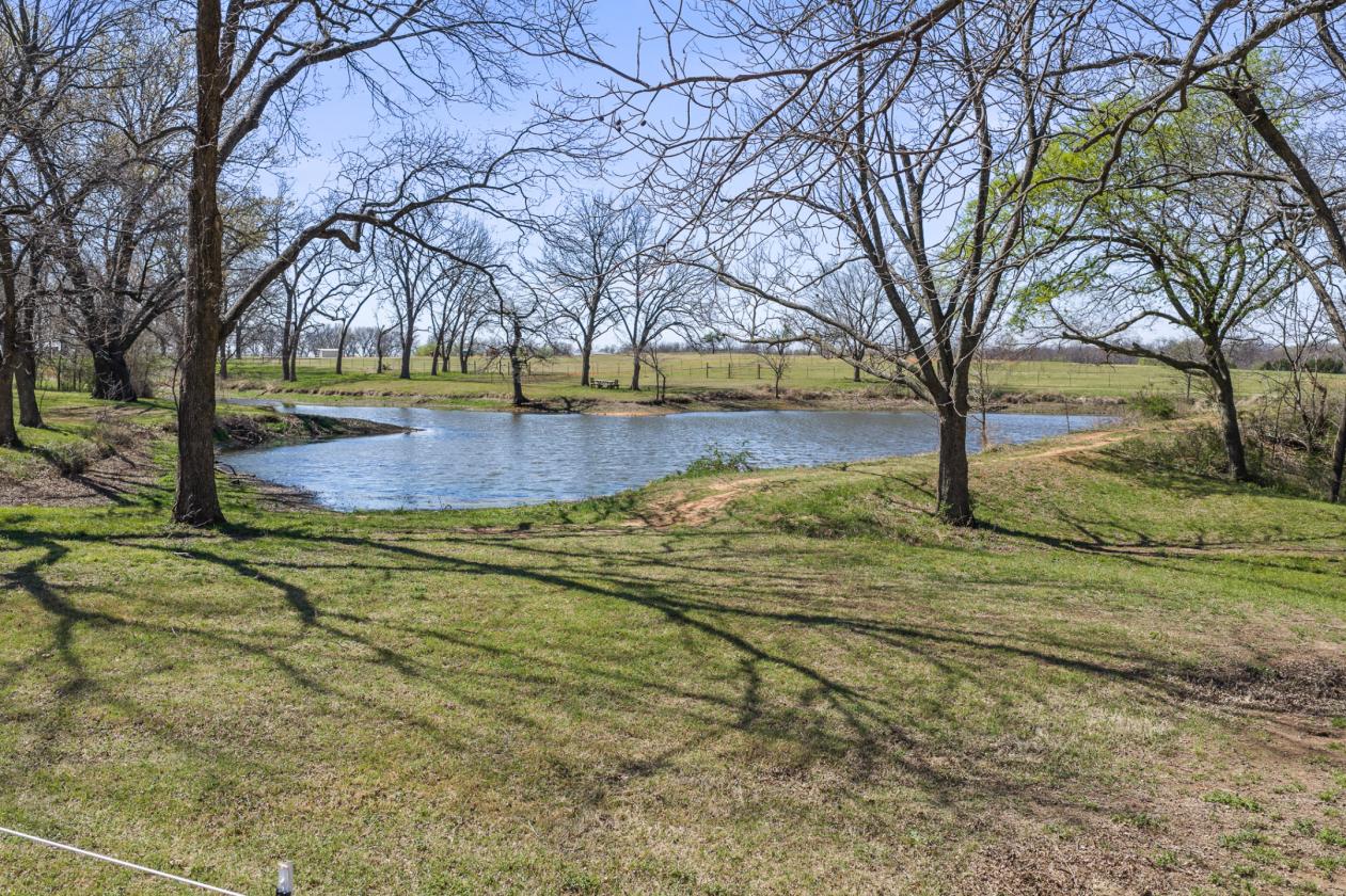 Home, Shop, Horse Barn on 25 acres - photo 3