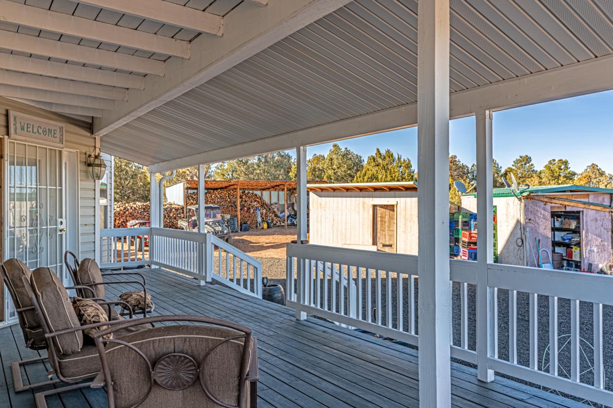 Great Self-Sustained Property with Large home - photo 15