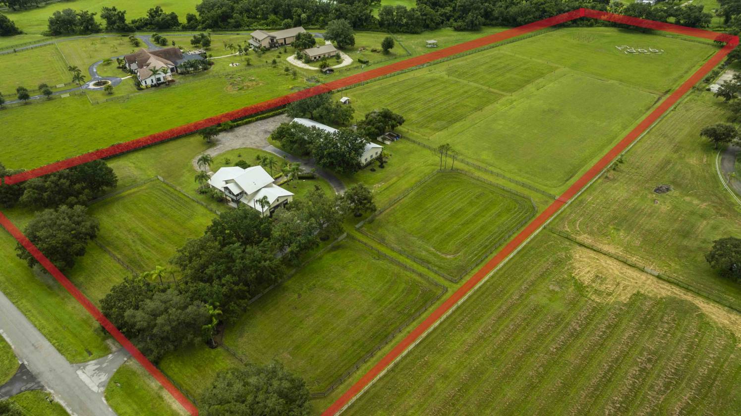 Horse Property for sale.