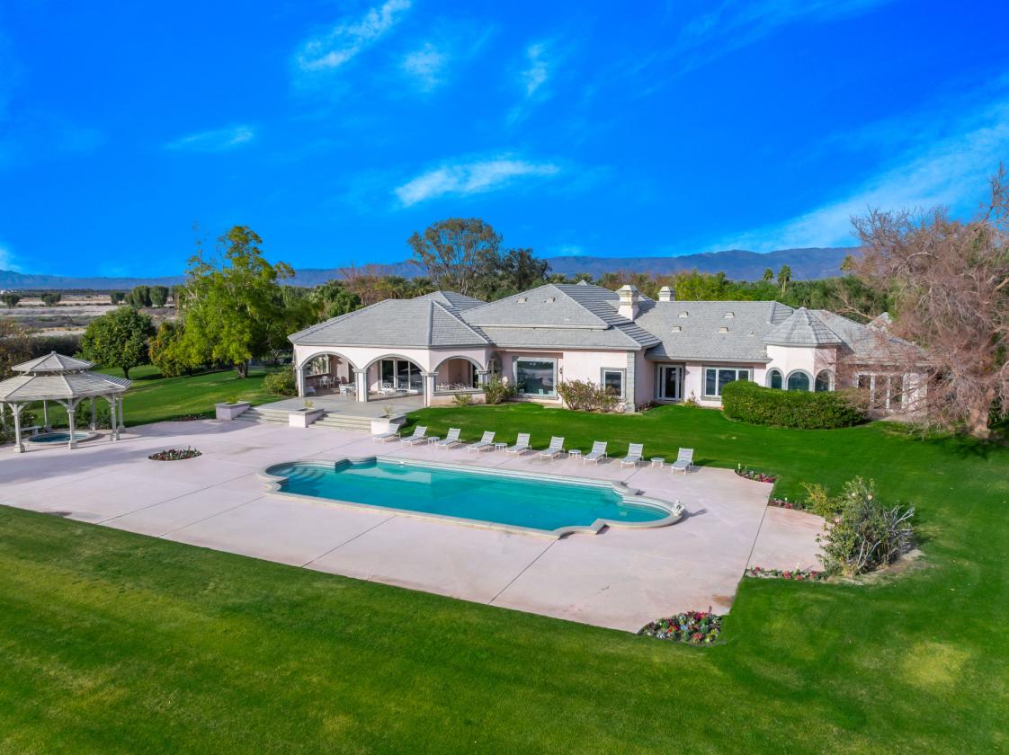 Beautiful equestrian compound on 9.29 acres - photo 29