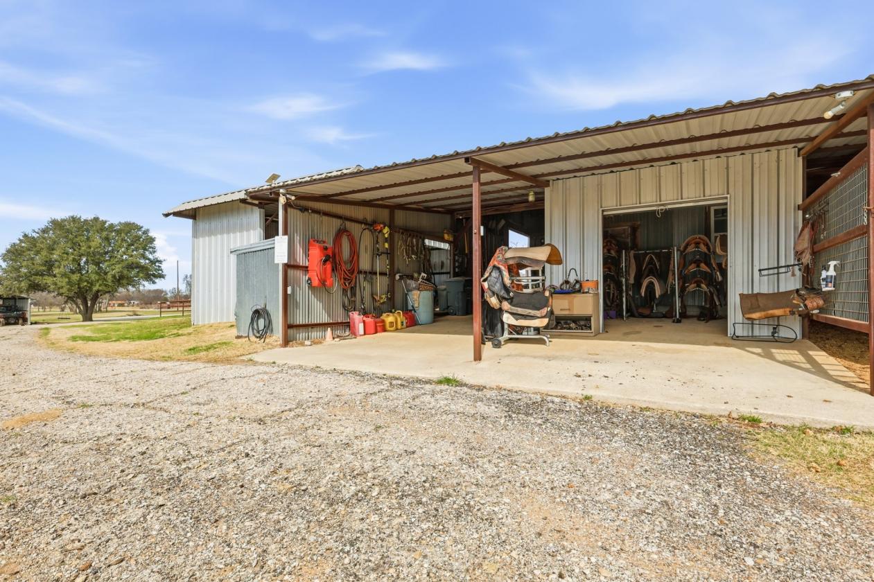 The Ultimate Training Facility on 8.8 Acres - photo 25