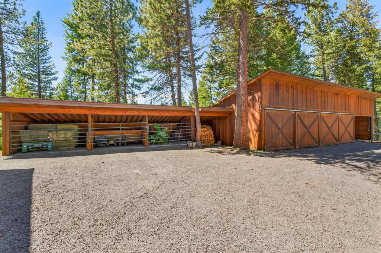Luxury 25-acre Horse Property - photo 21