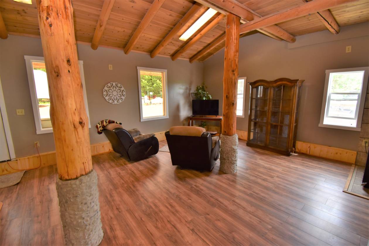 Horse Property on a 10 Acre Private Oasis! Culdesac, Nez Perce County