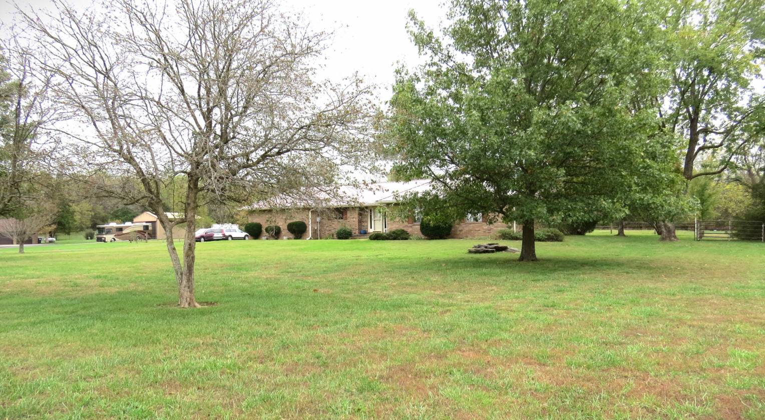 Horse Property for sale.