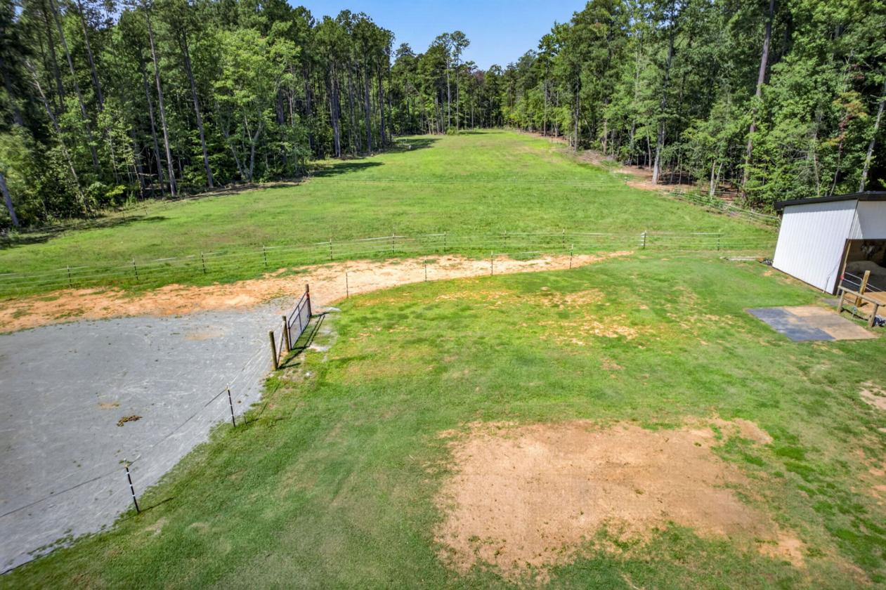 8 Acre Turn-Key Horse Property - photo 27