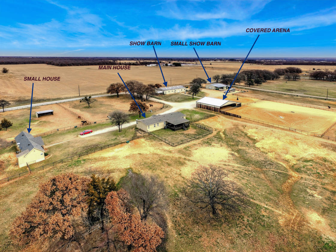 HORSE PROPERTY FOR SALE 9510 IKE BYROM ROAD, AUBREY, TEXAS Aubrey