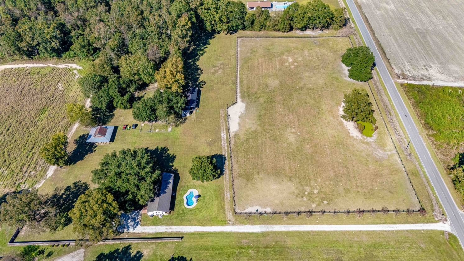 Horse Property for sale.