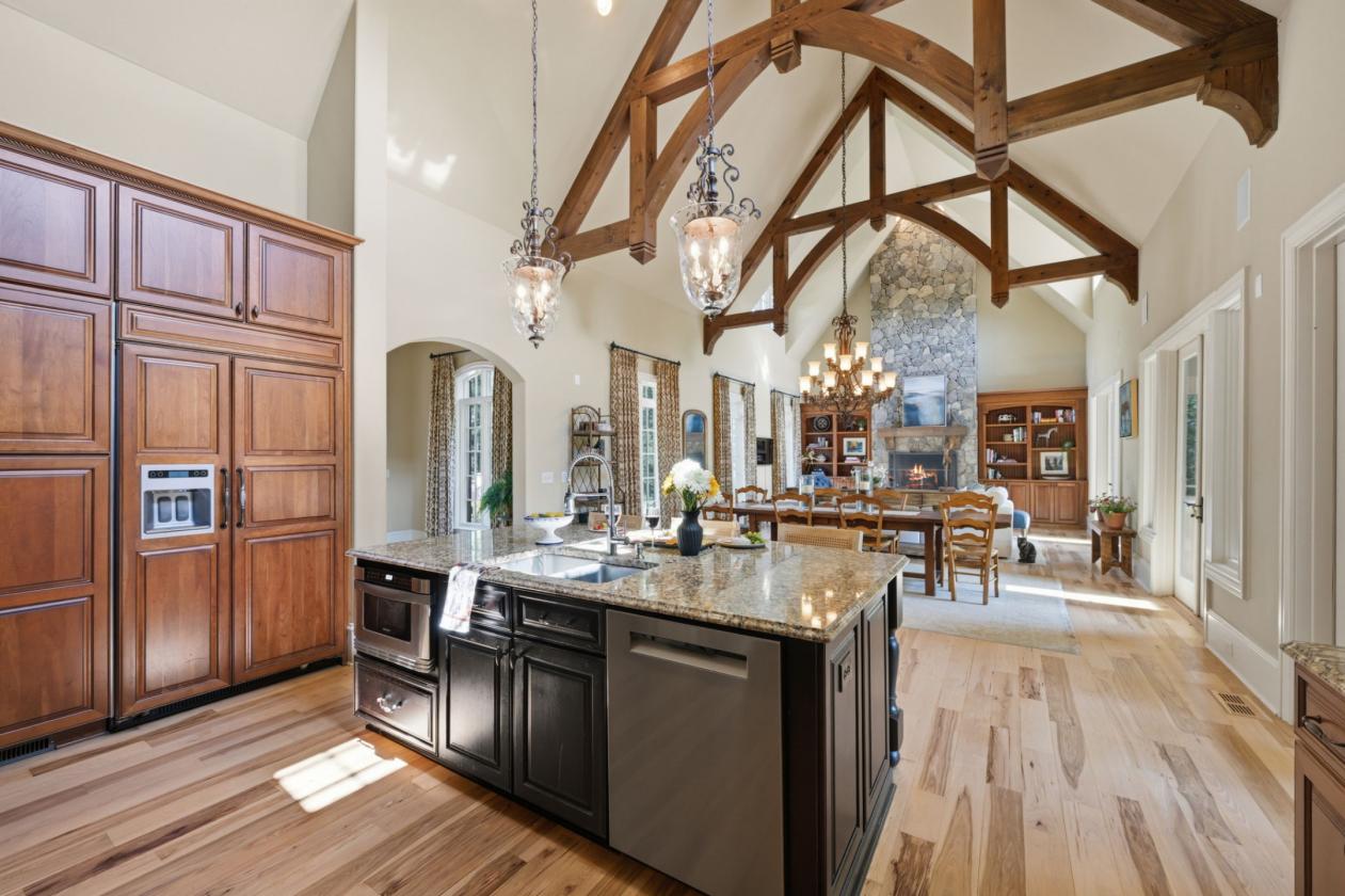 Luxury Equestrian Estate on 11.6 Acres - photo 4
