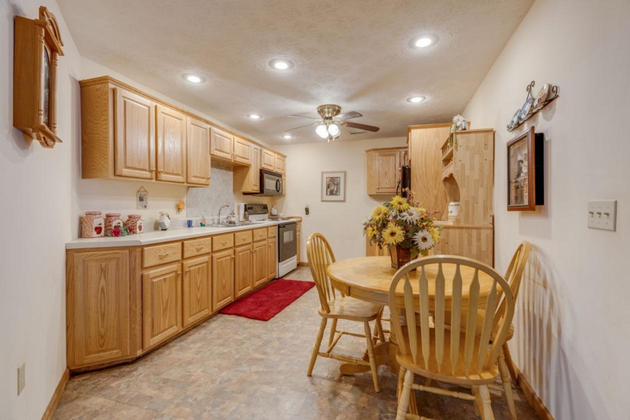 Mountain Home with Horse Barn and 5 Acres - photo 13