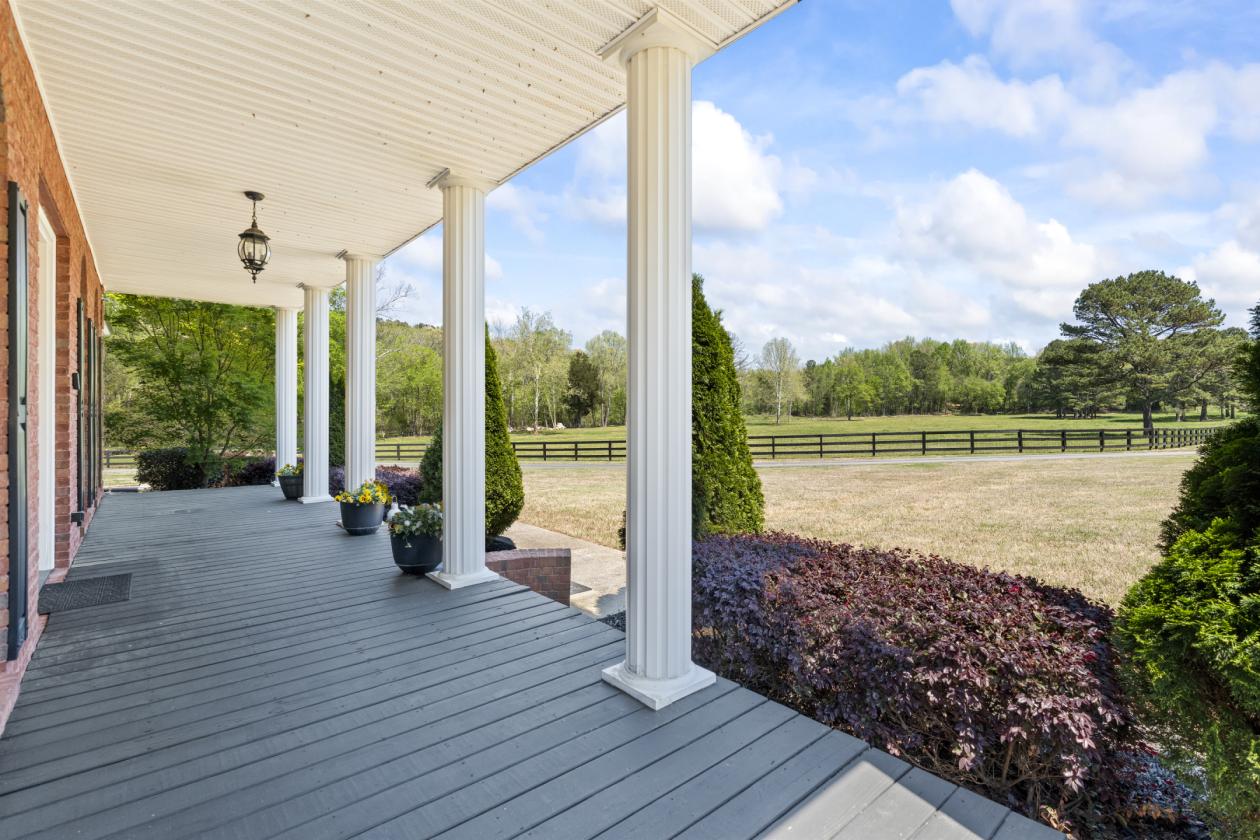 Where land & luxury meet - photo 6