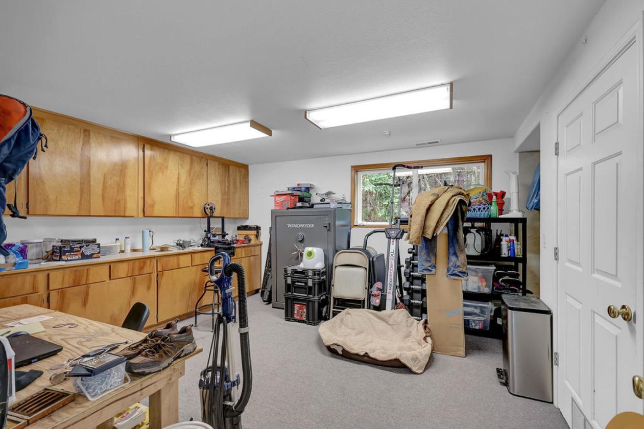 73+acre Estate a rare blend of amenities! - photo 24