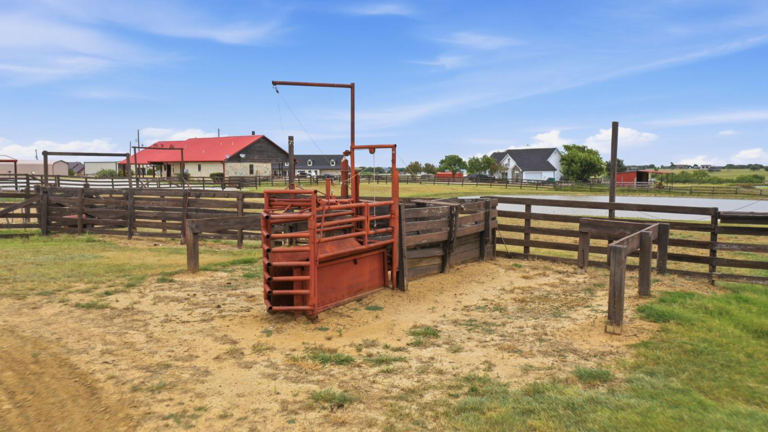 Beautiful Horse Property in Denton County - photo 29