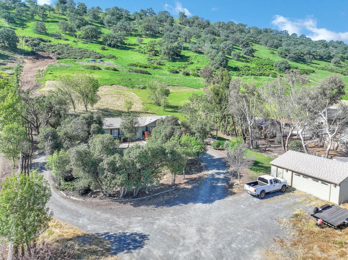 10 Acres in Briones Valley - photo 7