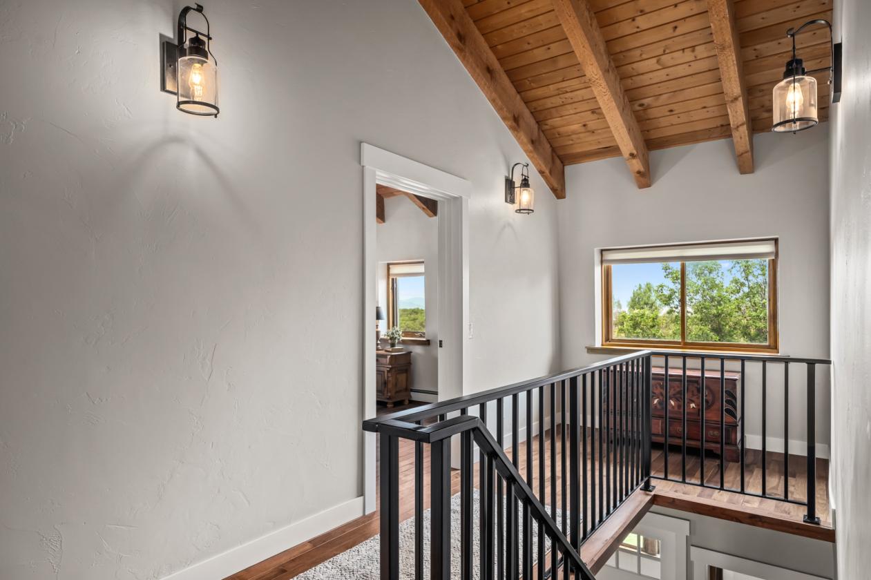 Mountain Rustic Charm Ranch - photo 25