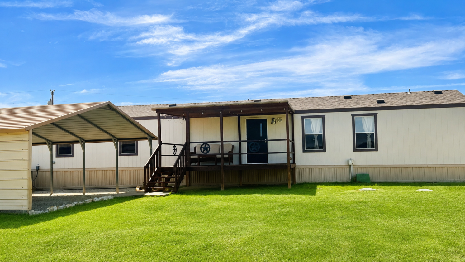 Turnkey 9.58 Acre Equine Facility - 2 Homes - photo 29